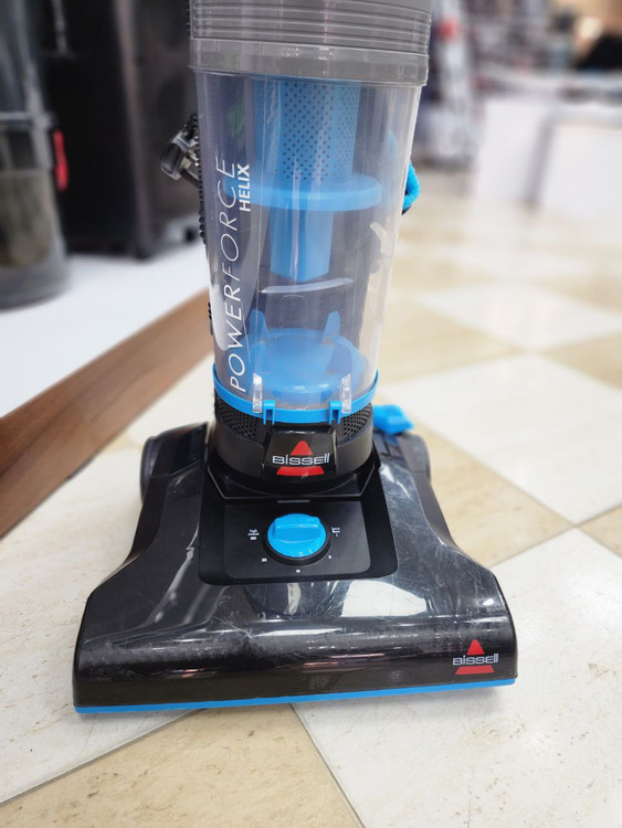 جاروبرقی ایستاده بیسل مدل 2111E